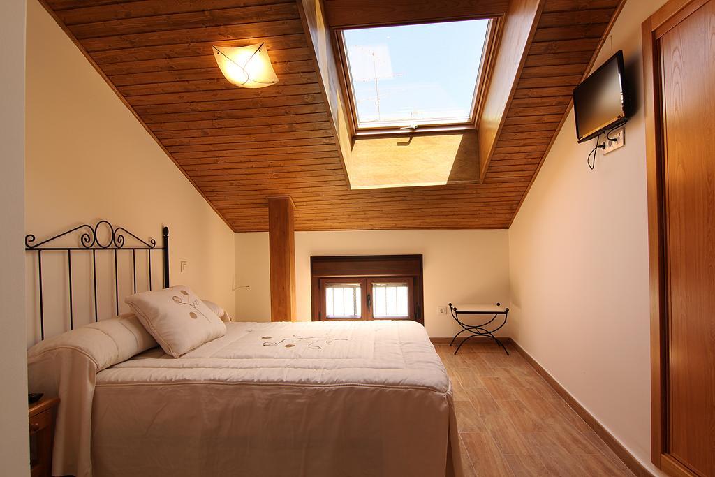 Hostal Yessy Candeleda Kamer foto